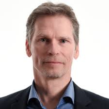 Mitarbeitende von Energie Wasser Bern