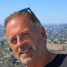 Looking for licensed and insured metal roof painter