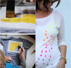 T Shirt Selbst Bemalen Mit Textilfarbe 22 Kreative Ideen Textilfarbe T Shirt Bemalen Shirts