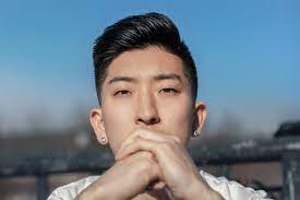 However, the reality is that all you did was apply a bit of your gel through the middle portion, and have pushed the bangs on one side with a wide tooth comb. 31 Best Asian Hairstyles For Men 2021