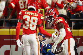 Kevin Knowles gives rookie perspective on Chiefs' veteran leaders | Arrowhead Pride