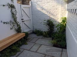 Very Small Back Garden Ideas Google Search Backyard Ideas For Small Yards Small Courtyard Gardens Small Backyard Landscaping