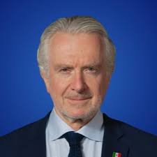 Abraham Vivanco Lara (@kicash469)