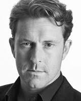 Earl Carpenter is back as Javert