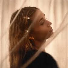 Review: "One More Night"