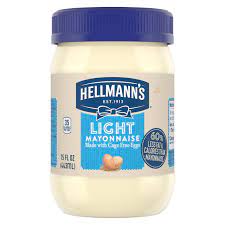 Kraft fat free mayo adds light flavor and creamy texture to all types of dishes. Hellmann S Light Mayonnaise Shop Mayonnaise Spreads At H E B