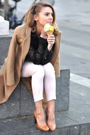 Jun 16, 2021 · kasia tusk i jej mąż trzy lata temu po raz pierwszy zostali rodzicami. The One About Being Like Kasia Tusk Urbanlife