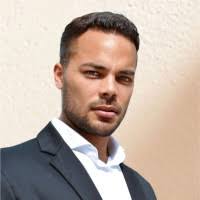 500+ perfiles de «Alexander Jimenez»