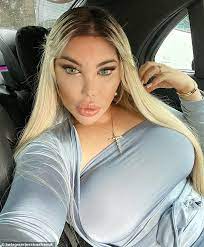 Television personalityspeak 6 languagesjetsetterfashionistamake up & beauty lover for collaborations jessicaalves2019@yahoo.com. Die Ehemalige Human Ken Doll Jessica Alves Hat 75 Plastische Operationen In Hohe Von Einer Million Dollar Aktuelle Boulevard Nachrichten Und Fotogalerien Zu Stars Sternchen