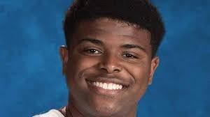 Kristie Lapointe's Instagram, Twitter & Facebook