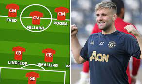 Fellaini collects a long pass and forces a corner. Man Utd Team News Predicted Man Utd Line Up Vs Wolves Who Will Replace Suspended Duo Football Sport Express Co Uk