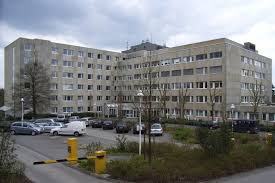 In einem krankenhaus ist es offenbar zu einer tödlichen ein junger mann im alter von etwa mitte 20 ist in einem bielefelder krankenhaus gestorben, nachdem er wegen. Klinikum Bielefeld Wikiwand
