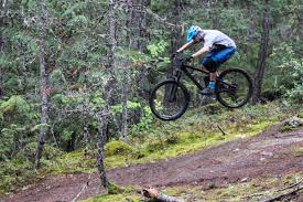 I was eager to check them out and see what the henley express kit costs only $19.95. Review 7mesh Desperado Merino Henley Glidepath Shorts Are Cool Light Tough Bikerumor