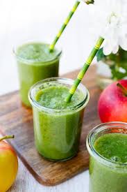 Immunsystem Starken Bei Kindern Gesund Durch Die Kalte Jahreszeit Rezept Gemuse Smoothie Grunkohl Smoothie Frisches Obst Und Gemuse