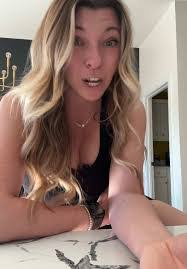 Jasmine Grubb's Instagram, Twitter & Facebook