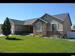 623 N 1400 E Spanish Fork Ut 84660 Utah Select Homes Utah Homes For Sale Property Utah