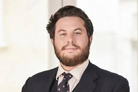 Pérez-Llorca incorpora a Christian Kaye como socio para liderar el área de… 