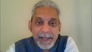 Carmen Mclean's Instagram, Twitter & Facebook