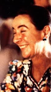 Elizabeth Weedon's Instagram, Twitter & Facebook