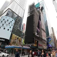Times square is the only neighborhood with zoning ordinances requiring building owners to display illuminated signs.10 the density of illuminated signs in times square now rivals that of las vegas. Panic Erupts In Times Square When Motorcycle Backfiring Causes False Alarm Abc News