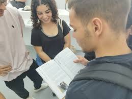 A curadora da Exposição Rosa Cravo