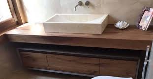 Puoi usarlo senza rinunciare allo stile che ami di più: Mobile Bagno In Legno Massello Maurizio Giudici