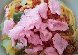 Isi dari lontong sayur sendiri adalah perpaduan dua resep khas indonesia, yaitu resep sambal goreng dan resep opor ayam kampung spesial yang dimakan dengan lontong sebagai pengganti nasi. Resep Lontong Sayur Mie Lidi Sambal Tauco Lezat Resep Dapur Mama