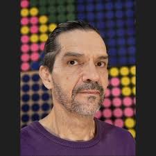 O artista visual brasileiro Augusto Sampaio foi selecionado para a 8ª  Trienal Internacional de Gravura Cracóvia 2024, na Polônia, a partir de 25  de junho. Ele apresenta um livro de artista intitulado “