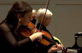 Polish violinist maria włoszczowska has been appointed the new leader of the royal northern sinfonia, one of britain's finest chamber orchestras. Mozart And Faure From Susan Tomes And A Scaled Down Scottish Chamber Orchestra Bachtrack