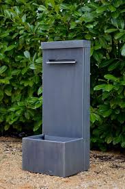 20 Modelli Di Fontane Da Giardino Dal Design Particolare Fontane Da Giardino Giardino E Design