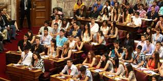 Επίθεση στην επίθεση και η μάχη στη βουλή για το εργασιακό νομοσχέδιο έχει φουντώσει από πολύ νωρίς. H Boylh Twn Efhbwn Pshfise Gia Prwth Fora Sthn Istoria Ths Nomosxedio Apaitei Apo Thn Kybernhsh Na To Efarmosei Eikones Ellada Iefimerida Gr