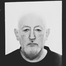 Left handed community growth and discussions