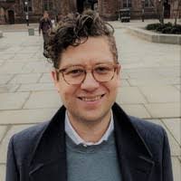 Leo Clements's Instagram, Twitter & Facebook