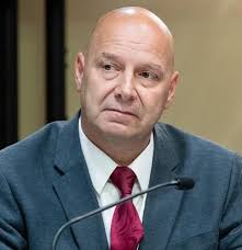 Eric Scarcella (@EricRScarcella)