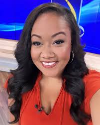 Kiara Lake's Instagram, Twitter & Facebook