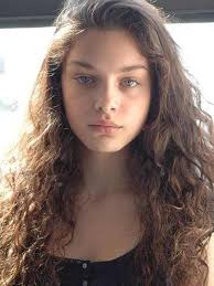 Odeya rush is an israeli television and film actress. Pictures Of Young Mila Kunis Mila Kunis Hair Odeya Rush Beautiful Girl Face