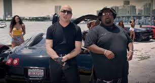 Pitbull Greenlight Music Video Has Bugatti Veyron Stretch Limo And Lots Of Skin Autoevolution