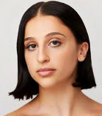 Paige Wilde's Instagram, Twitter & Facebook