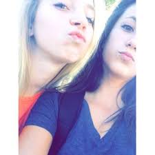 sierra adkins✌️ (@sierradkins)