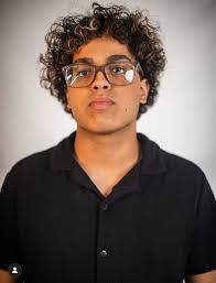 En este 10mo Festival Ponte Los Cortos tendremos la presencia del colectivo  Cine (De)Mente, compuesto por estudiantes de cinematografía de la  Universidad del Sagrado Corazon. Liderados por el Profesor Eric Adamsons,  Cine (