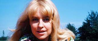 Find top songs and albums by urszula sipinska including mam cudownych rodziców, to był świat w zupełnie . Co Dzis Robi Urszula Sipinska Jej Obecna Profesja Nie Ma Nic Wspolnego Z Muzyka Viva Pl