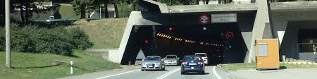 Un inventeur, sommeillier, permit rellement le percement du premier grand tunnel en imaginant sa perforatrice air comprim. Aktuelle Situation Am Gotthard Tunnel Tcs Schweiz