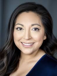 Miranda Young's Instagram, Twitter & Facebook