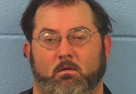 Hokes Bluff man arrested for domestic violence