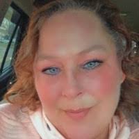 Angela Pedrotti's Instagram, Twitter & Facebook