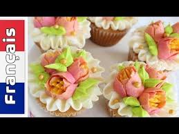 Douille A Fleurs Douille Fleur Magique Comment Faire Des Fleurs Avec Cre Conseils Pour Decoration Gateaux Gateaux Russes Techniques De Decoration De Gateau