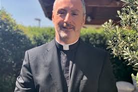 Pope Francis appoints Dublin priest to ...