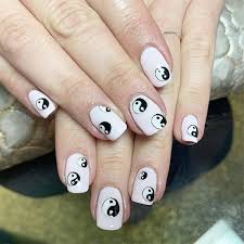 Mia secret nails perfection 500 tips in acrylic box (white. The Ultimate Guide To Acrylic Nails Designs Shapes The Trend Spotter