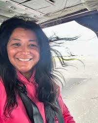 Daniela Echaiz's Instagram, Twitter & Facebook