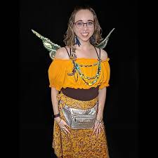 At Dizzy Doodle Face Painting We Do Believe In Fairies We Do We Do Idobelieveinfairies Hook Peterpan Fairy Fairym Face Painting Renaissance Festival Face